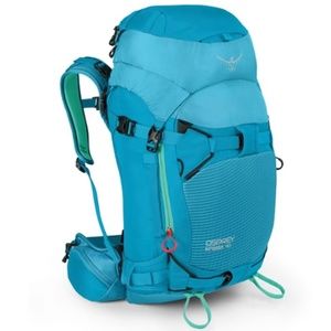 NWOT: Osprey Kestra 40L backpack